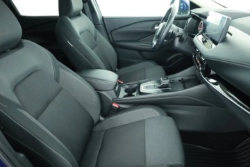 Nissan Qashqai III Crossover 1.3 DIG-T MHEV 158KM 2022 Nissan Qashqai 1.3 DIG-T, Salon Polska, zdjęcie 6
