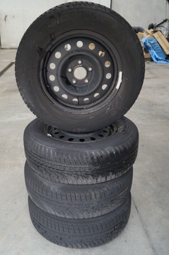 Koła zimowe 215/70R16 5x114.3 Hyundai Tucson II III 15-20r Kia Sportage IV