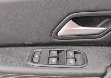 Dacia Duster II SUV 1.0 TCe 90KM 2021 Dacia Duster 2021r, SALON POLSKA. 1.0 LPG. Uszkodzony lewy przod. 91KM, zdjęcie 9