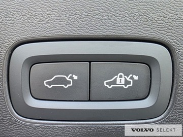Volvo XC60 II 2023 Volvo XC 60 FV23 Plus Dark B4 B 197+14KM Aut BLIS, zdjęcie 17