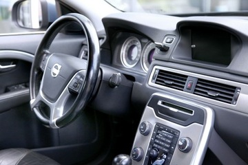 Volvo S80 II Sedan 2.0 D3 163KM 2012 Volvo S80 BiXenon|Skóry|6 Biegów| 2x Parktronic|, zdjęcie 11