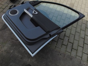 DVEŘE PRAVÉ PŘEDNÍ SMART FORFOUR I 454 2004R- BÍLÉ EVROPA