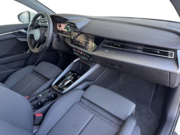 Audi A3 8Y Sportback Facelifting 1.5 35 TFSI 150KM 2025 Audi A3 Sportback Virtual Cockpit Reflektory LED Ambiente Apple CarPlay Gw, zdjęcie 15