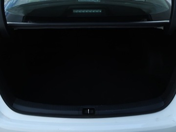 Toyota Corolla XII Sedan 1.8 Hybrid 122KM 2021 Toyota Corolla 1.8 Hybrid, Salon Polska, zdjęcie 12