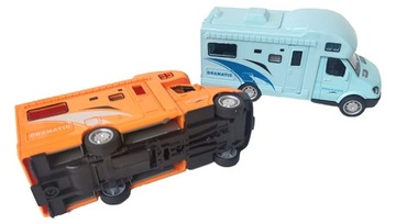 КАМЕРА, МЕТАЛЛИЧЕСКИЙ КЕМПИНГОВЫЙ АВТОМОБИЛЬ С ЦВЕТАМИ DRIVE