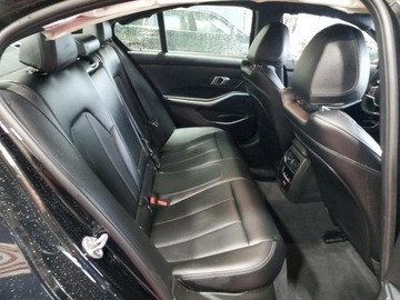 BMW Seria 3 G20-G21 2025 BMW Seria 3 330xi 2025 2.0l 2.0 Benzyna 255KM, zdjęcie 2