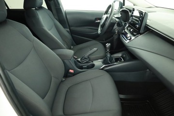 Toyota Corolla XII Sedan 1.6 Valvematic Dual VVT-i 132KM 2019 Toyota Corolla 1.6 Valvematic, Salon Polska, zdjęcie 6