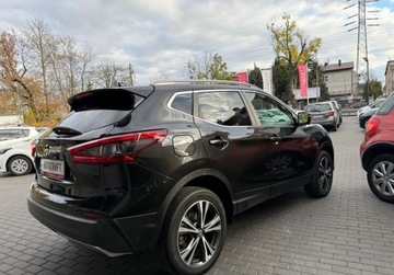 Nissan Qashqai II Crossover Facelifting 1.2 DiG-T 115KM 2018 Nissan Qashqai Salon Polska. Panoramiczny dach. Kamery 360 1.2 Benzyna, zdjęcie 32