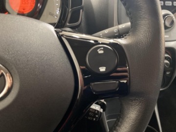 Toyota Aygo II Hatchback 3d Facelifting 1.0 VVT-i 72KM 2020 Toyota Aygo 1.0 VVT-i X-play II (2014-) Toyota Ayg, zdjęcie 13