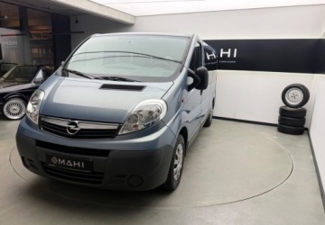 Opel Vivaro A Combi L1 2.0 CDTI 115KM 2012 Opel Vivaro Long 9 Miejsc Navi Klima Hak Zamiana Raty Gwarancja 2.0 Diesel, zdjęcie 3