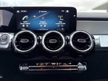 Mercedes GLB SUV 2.0 200d 150KM 2022 Mercedes-Benz GLB 200, zdjęcie 20