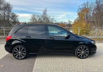 Mercedes Klasa B W246 Sports Tourer 180 BlueEFFICIENCY 122KM 2012 Mercedes-Benz Klasa B Mercedes-Benz Klasa B 180 UrbanStyle Edition 1.6, zdjęcie 4