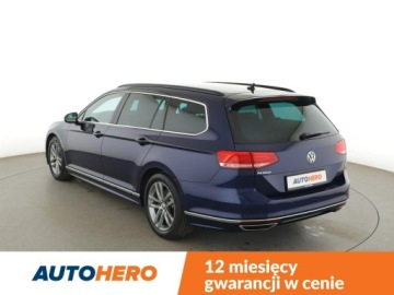 Volkswagen Passat B8 Variant 1.8 TSI BlueMotion Technology 180KM 2018 Volkswagen Passat R-Line DSG virtual cocpit navi, zdjęcie 3