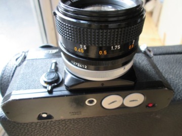 Камера Canon EF С ОБЪЕКТИВОМ 1,4/50
