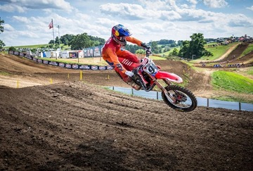 ОЧКИ IMX SAND GRAPHIC ЧЕРНЫЕ ГЛЯНЦЕВЫЕ/СЕРЫЕ — СЕРЕБРЯНЫЙ ИРИДИЙ + ПРОЗРАЧНОЕ СТЕКЛО