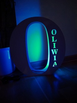 Lampka do pokoju dziecka z imieniem duża literka