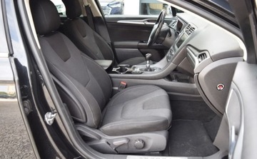 Ford Mondeo V Kombi 2.0 TDCi 150KM 2016 Ford Mondeo 2.0 TDCI Titanium Edition Navi Alum Pdc 2.0 Diesel 150KM, zdjęcie 34