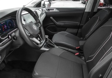 Volkswagen Taigo 2024 Volkswagen Taigo 1.0 TSI 116KM Style DSG Cyfrowe Zegary Podgrzewane Fotele, zdjęcie 9