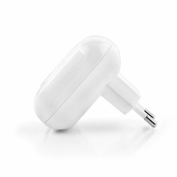 Сетевое зарядное устройство USB-C + 2 порта USB для быстрой зарядки