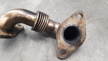 03G131521T TRUBKA PŘÍVOD EGR VW PASSAT B6 2.0TDI