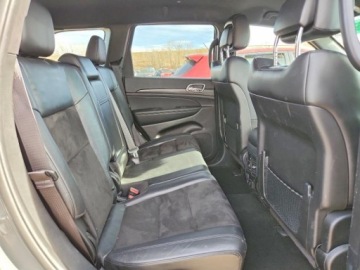 Jeep Grand Cherokee IV 2021 Jeep Grand Cherokee Laredo 2021 3.6 Benzyna 295KM, zdjęcie 10
