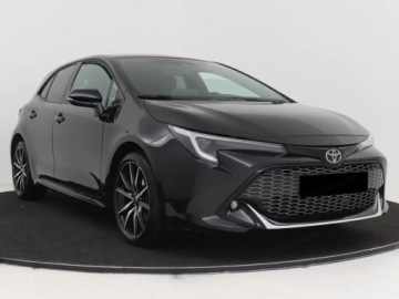 Toyota Corolla XII Hatchback Facelifting 1.8 Hybrid 140KM 2025 Od ręki - GR Sport 1.8 Hybrid 140KM | Podgrzewane fotele!, zdjęcie 1