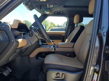 Land Rover Defender IV (L663) 2025 Land Rover Defender 110 2025 5.0l 5.0 Benzyna 518KM, zdjęcie 7