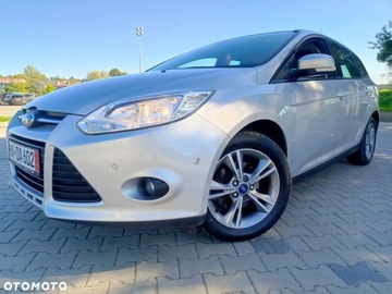 Ford Focus III Kombi 1.0 EcoBoost 125KM 2013 Ford Focus Ford Focus 1.0 EcoBoost Start-Stopp-System Champions Edition