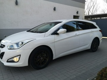Hyundai i40 Kombi 1.7 CRDi HIGH 136KM 2015 Hyundai i40 1.7 CRDI 136KM Klima Tempomat Parktron, zdjęcie 9