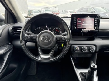 Toyota Yaris IV Hatchback 1.0 VVT-i 72KM 2022 Toyota Yaris 1.0 Comfort IV (2020-) Toyota Yaris C, zdjęcie 9