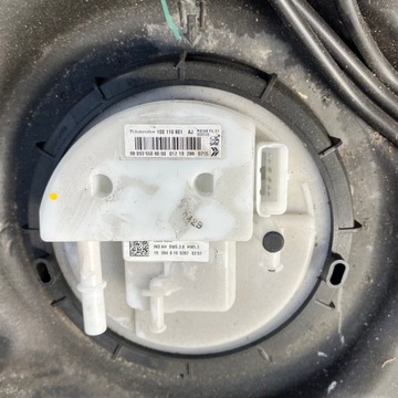 NÁDRŽ PALIVA PEUGEOT 3008 II 9829060580