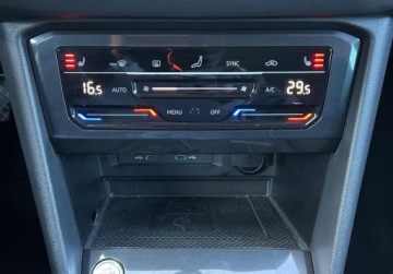 Volkswagen Tiguan II SUV Facelifting 1.5 TSI 150KM 2024 Volkswagen Tiguan Elegance Pakiety, ACC, LED Matrix, ergoActive z masazem, zdjęcie 26