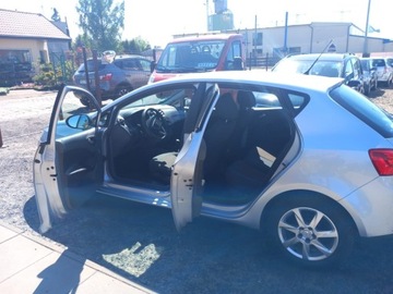 Seat Ibiza IV 2010 Seat Ibiza SEAT IBIZA wersia 1400 benzyna super stan zarejestrowany 1.4, zdjęcie 31