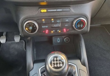 Ford Focus IV Kombi 1.0 EcoBoost 125KM 2019 Ford Focus Ful LED Zadbane Pierwszy wlasciciel Serwis ASO Niski przebieg P, zdjęcie 20