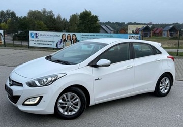 Hyundai i30 II Hatchback 3d 1.6 GDI 135KM 2013 Hyundai i30 Hyundai i30 blue 1.6 GDI YES Gold 1.6 Benzyna 135KM, zdjęcie 3