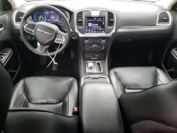 Chrysler 300C II 2021 Chrysler 300 2021, 3.6L, TOURING, od ubezpieczalni 3.6 Benzyna 292KM, zdjęcie 6