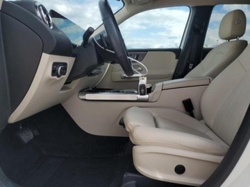Mercedes GLB 2021 Mercedes-Benz GLB 2021r., 4MATIC, od ubezpieczalni 2.0 Benzyna 221KM, zdjęcie 6