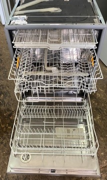 ПОСУДОМОЕЧНАЯ МАШИНА MIELE INOX