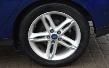 Ford Focus III Sedan Facelifting 1.6 TDCi 115KM 2015 Ford Focus 1.6D 2015 Duza Navi Sam Parkuje 2 KPL KOL Sprowadzony 1.6, zdjęcie 21