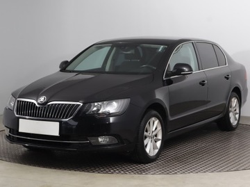 Skoda Superb II Sedan Facelifting 1.8 TSI 160KM 2014 Skoda Superb 1.8 TSI, Salon Polska, Xenon, zdjęcie 1