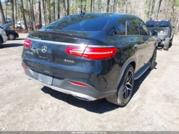 Mercedes GLE W166/C292 2016 Mercedes-Benz GLE 2016 MERCEDES-BENZ GLE 450 AMG COUPE 4MATIC 3.0 Benzyna, zdjęcie 4