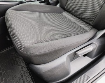 Volkswagen T-Roc I SUV 1.0 TSI 110KM 2021 Volkswagen T-Roc 1.0 TSI Life, 110KM, Salon PL, zdjęcie 11