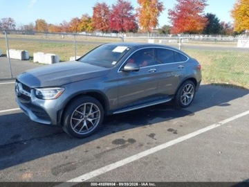 Mercedes GLC C254/X254 2022 Mercedes-Benz GLC 2022 MERCEDES-BENZ GLC 300 4MATIC COUPE 2.0 Benzyna 255KM, zdjęcie 1