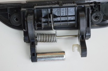 HONDA JAZZ 1.4 2012 RHD PŘEDNÍ LEVÝ VNĚJŠÍ KLIKA DVEŘE