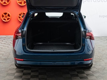 Skoda Octavia IV Liftback 1.5 TSI EVO 150KM 2021 SKODA Octavia 1.5 TSI e-Tec Style DSG Combi 150KM 2021, zdjęcie 28