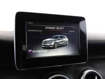 Mercedes Klasa A W176 Hatchback 5d Facelifting 200 156KM 2016 Mercedes A 200 156KM automat navi półskóra PDC, zdjęcie 23