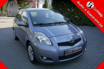 Toyota Yaris II Hatchback 5d 1.33 Dual VVT-i 101KM 2011 Toyota Yaris 1.3 Stan b.dobry Bez rdzy i korozji!!