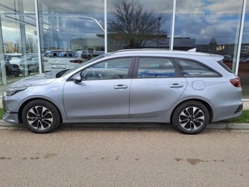 Kia Ceed III Kombi Facelifting 1.5 T-GDI 140KM 2024 KIA Cee&#039;d 1.5 T-GDI Combi 140KM 2024, zdjęcie 3