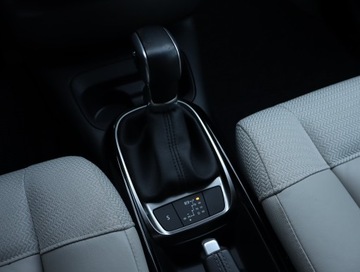 Citroen C4 Cactus Crossover Facelifting 1.2 PureTech 110KM 2018 Citroen C4 Cactus 1.2 PureTech, Salon Polska, zdjęcie 16