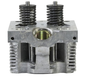 Głowica silnika kompletna do T-25 stary typ D37M1003008 Jumaz